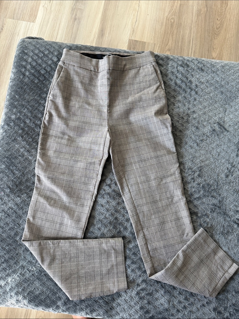 Hilary Radley Plaid Women's Pants in Beige and Black